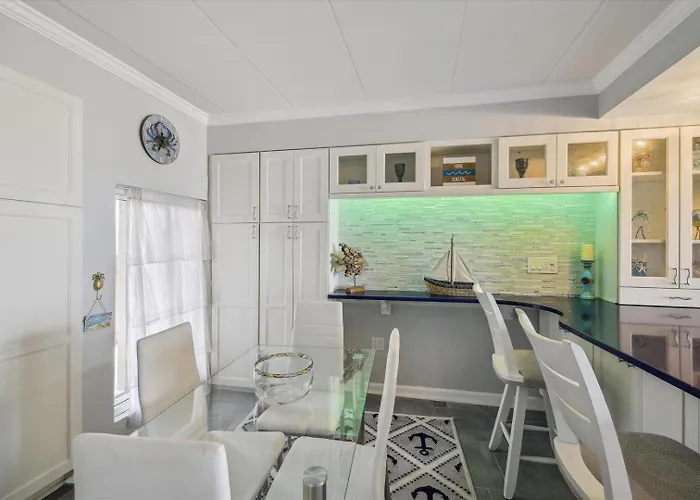 High Point South Floor Penthouse *