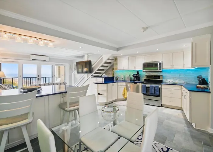 High Point South Floor Penthouse * Ocean Stadt